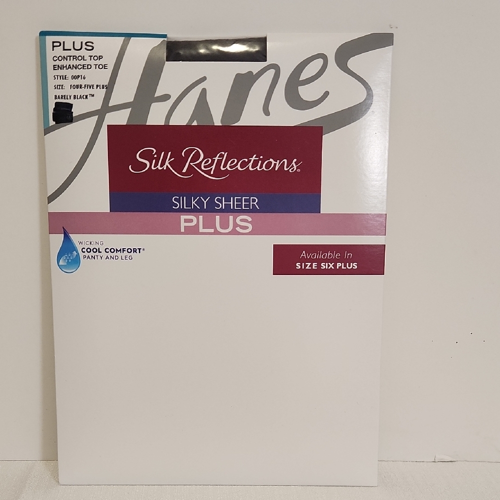 Hanes Silk Reflections Silky‎ Sheer Control Top Pantyhose Size 4/5+ Barely Black